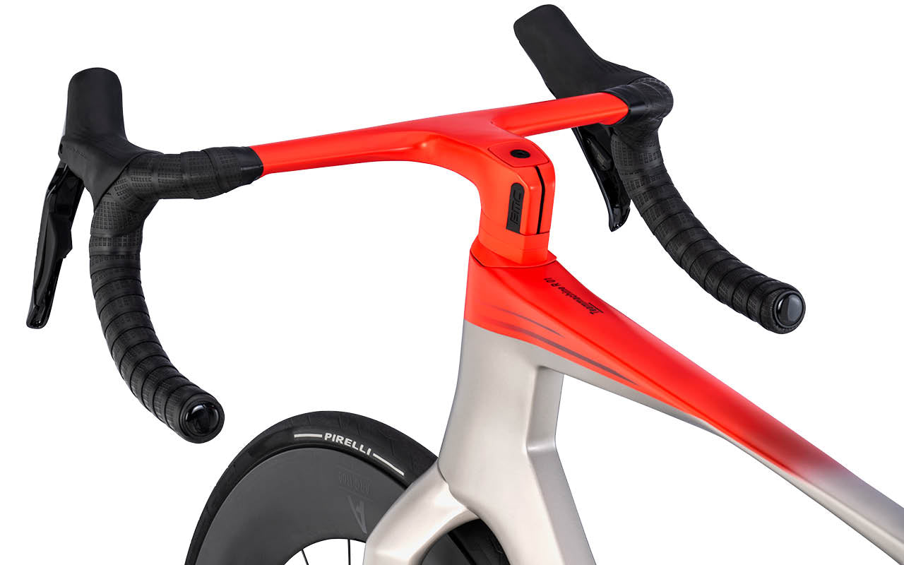 Bmc Tea Machine R Two Teammachine R 01 TWO Arctic Silver / Neon Red – BMC Switzerland AG